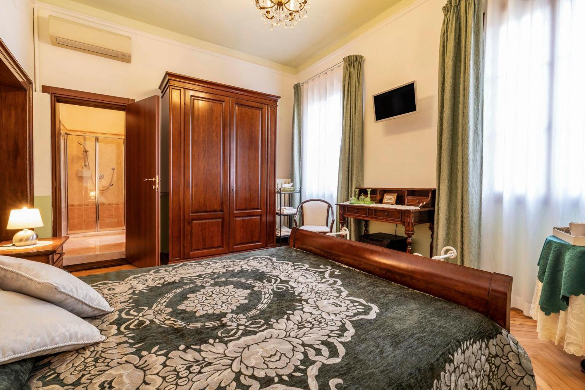 Bed And Breakfast Casa Delle Rose Lido Venezia Lido di Venezia Exterior photo